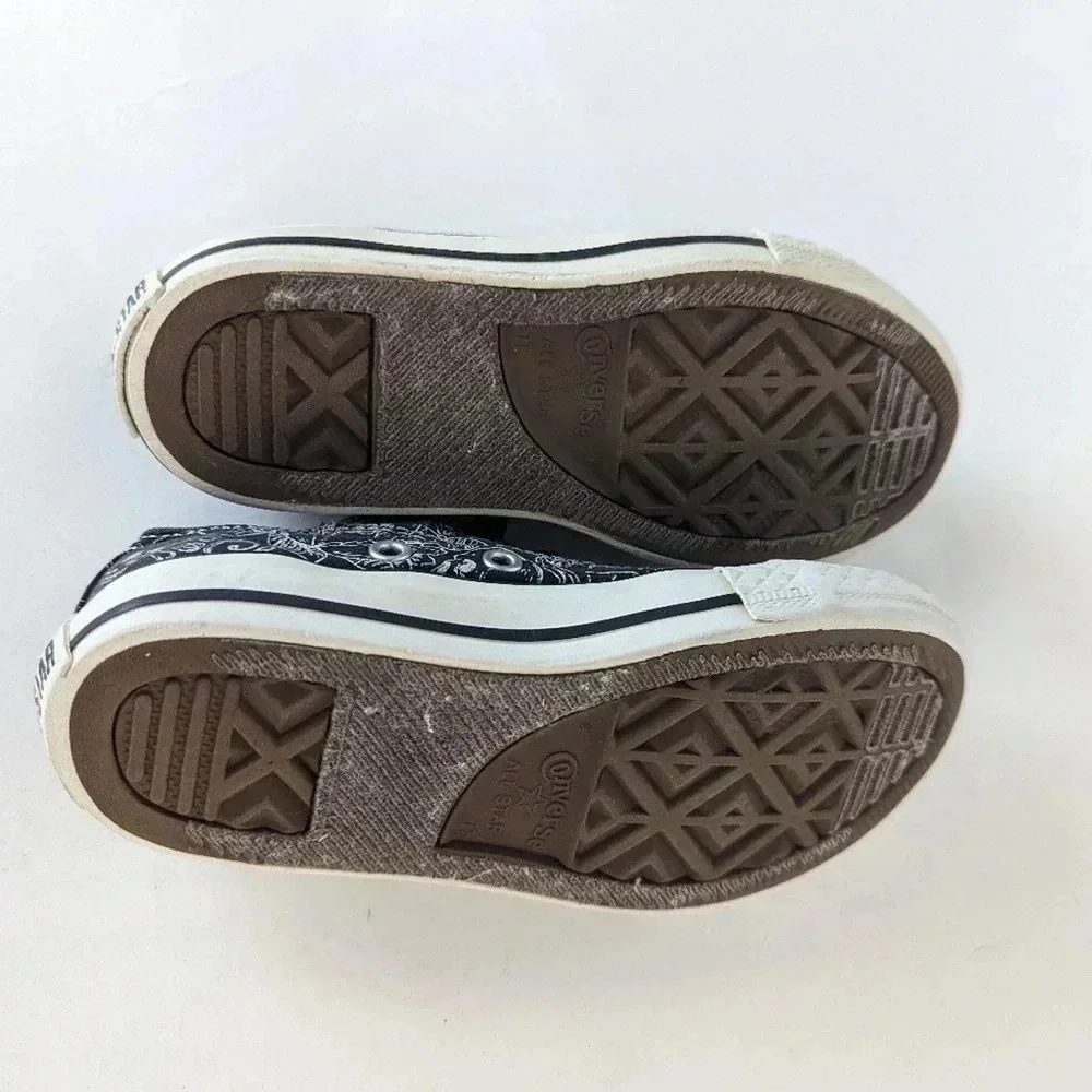 Converse All Star Graphic White Floral Skull Kids Sneakers -11